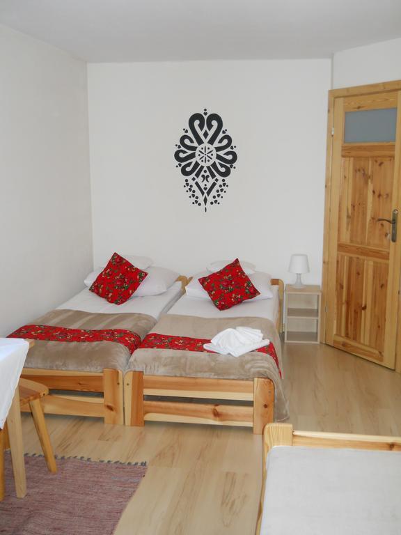 Pokoje Goscinne Jurgowianka Exterior foto